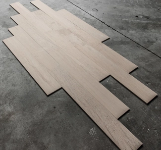 Beige Quartzite flooring with parquet effect